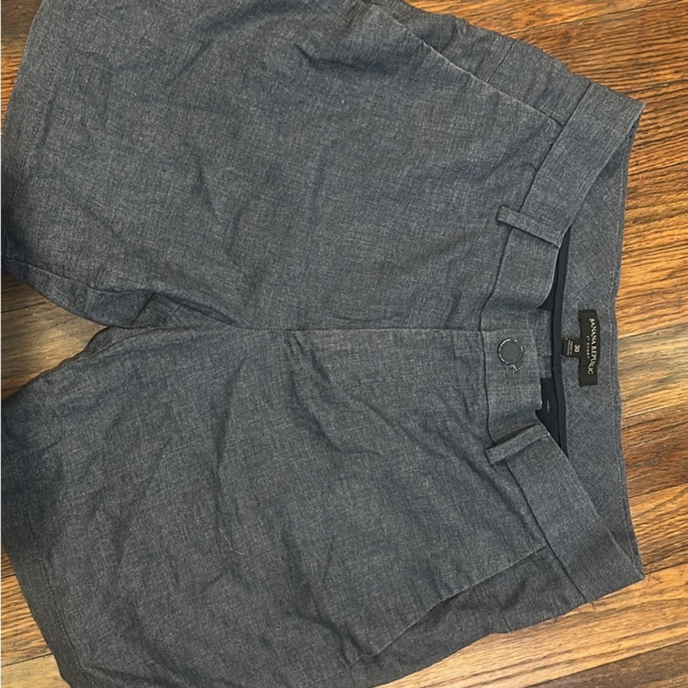 Banana republic men’s shorts 7”